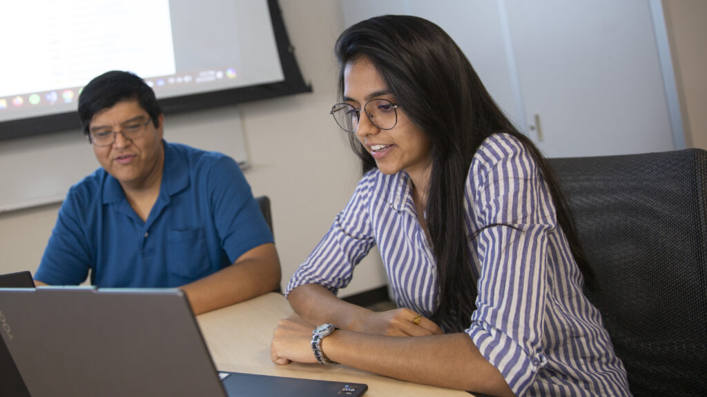 MORE student research Devanshi Tushar Prajapati works on research with her faculty mentor.